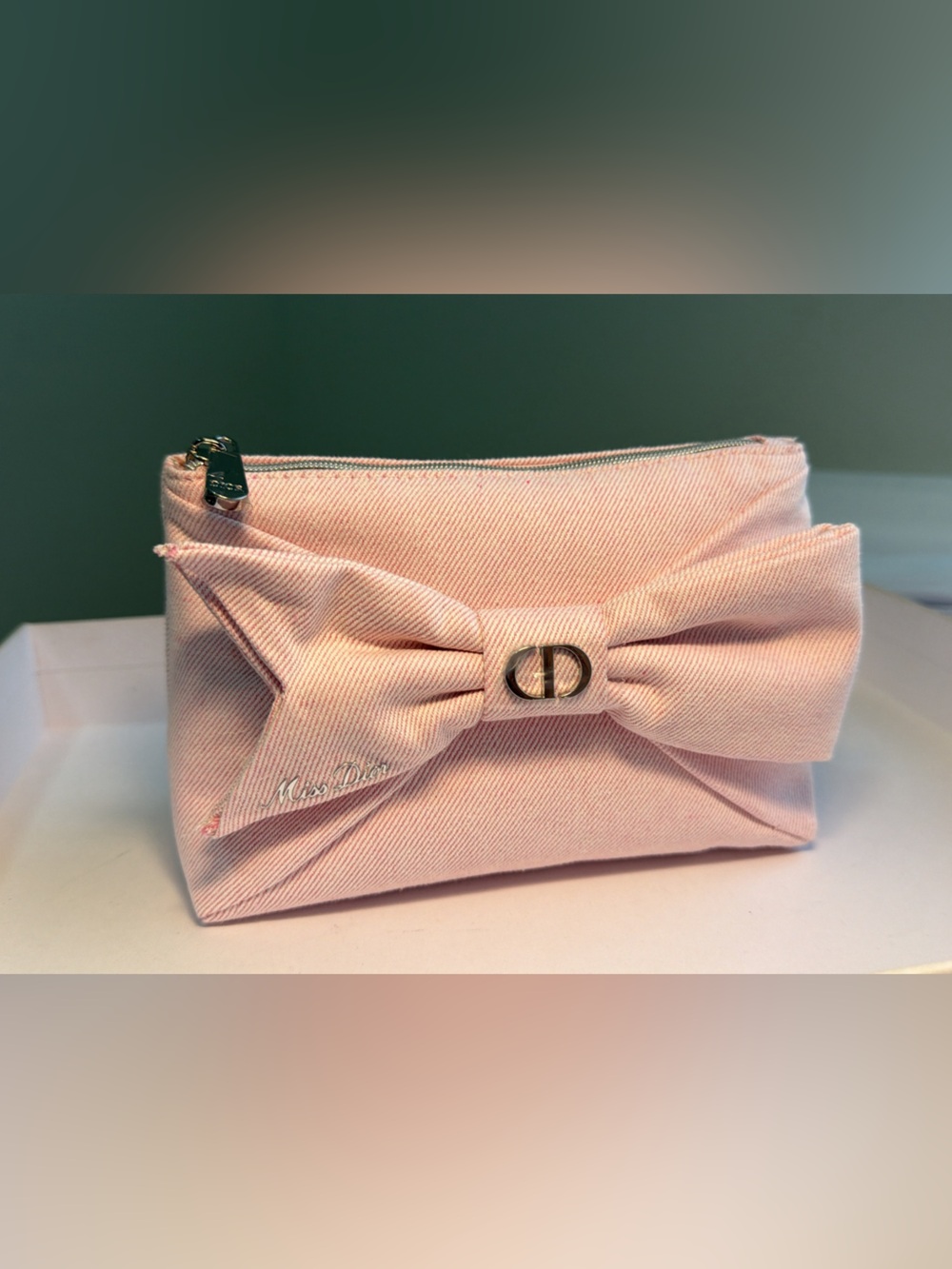 New,unused & authentic Dior beauty Light Pink Bow Zip Cosmetic Pouch.
